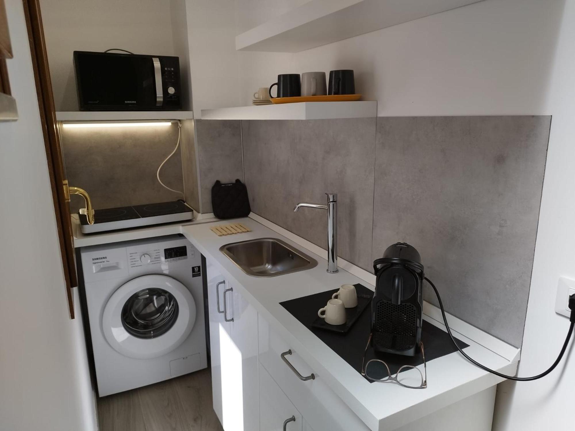 La Casa Di Mest Pepp Monopoli Buitenkant foto