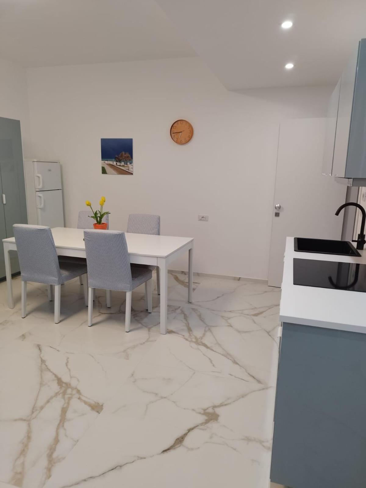 La Casa Di Mest Pepp Monopoli Buitenkant foto